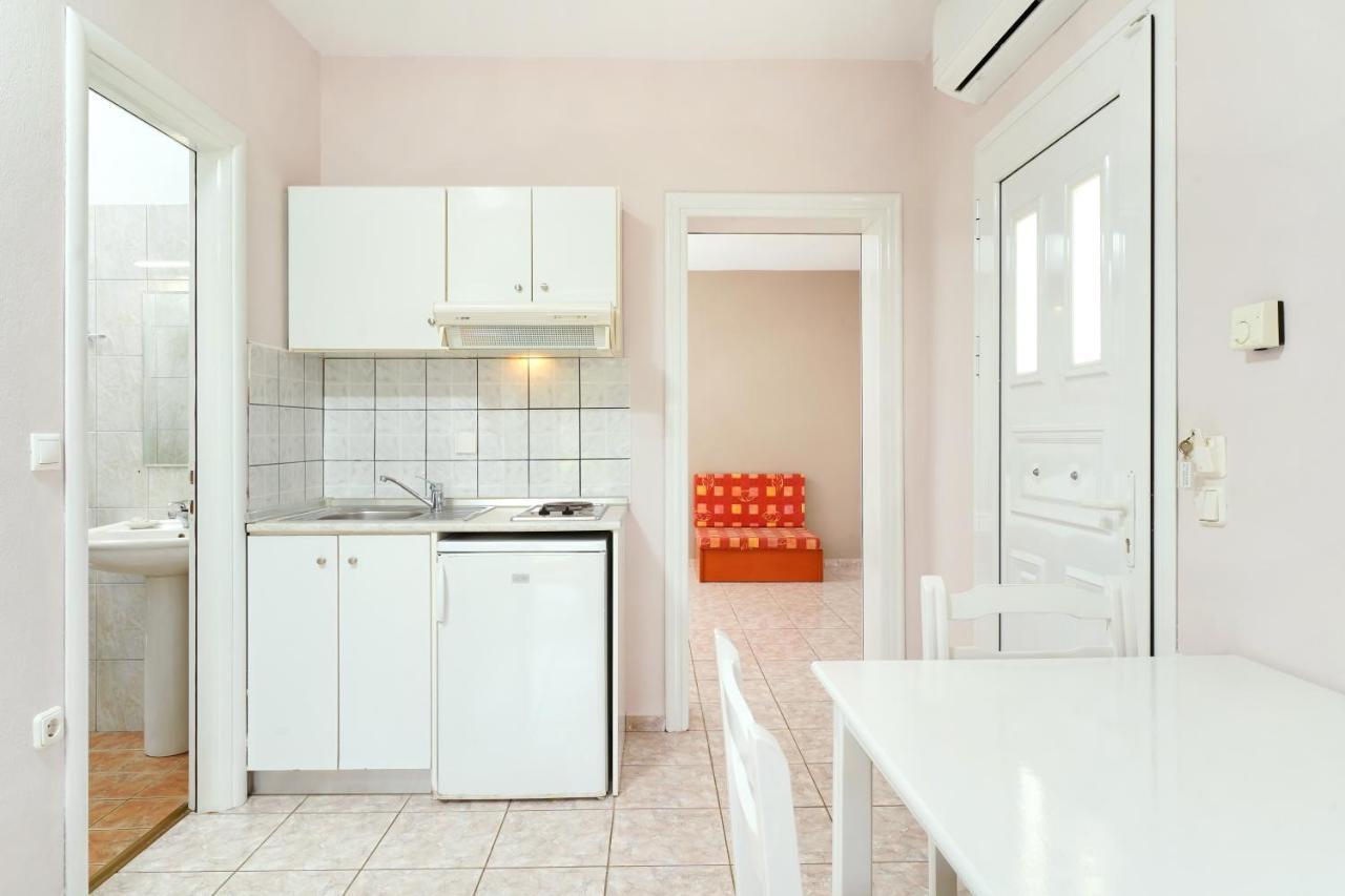 Elena Apartment