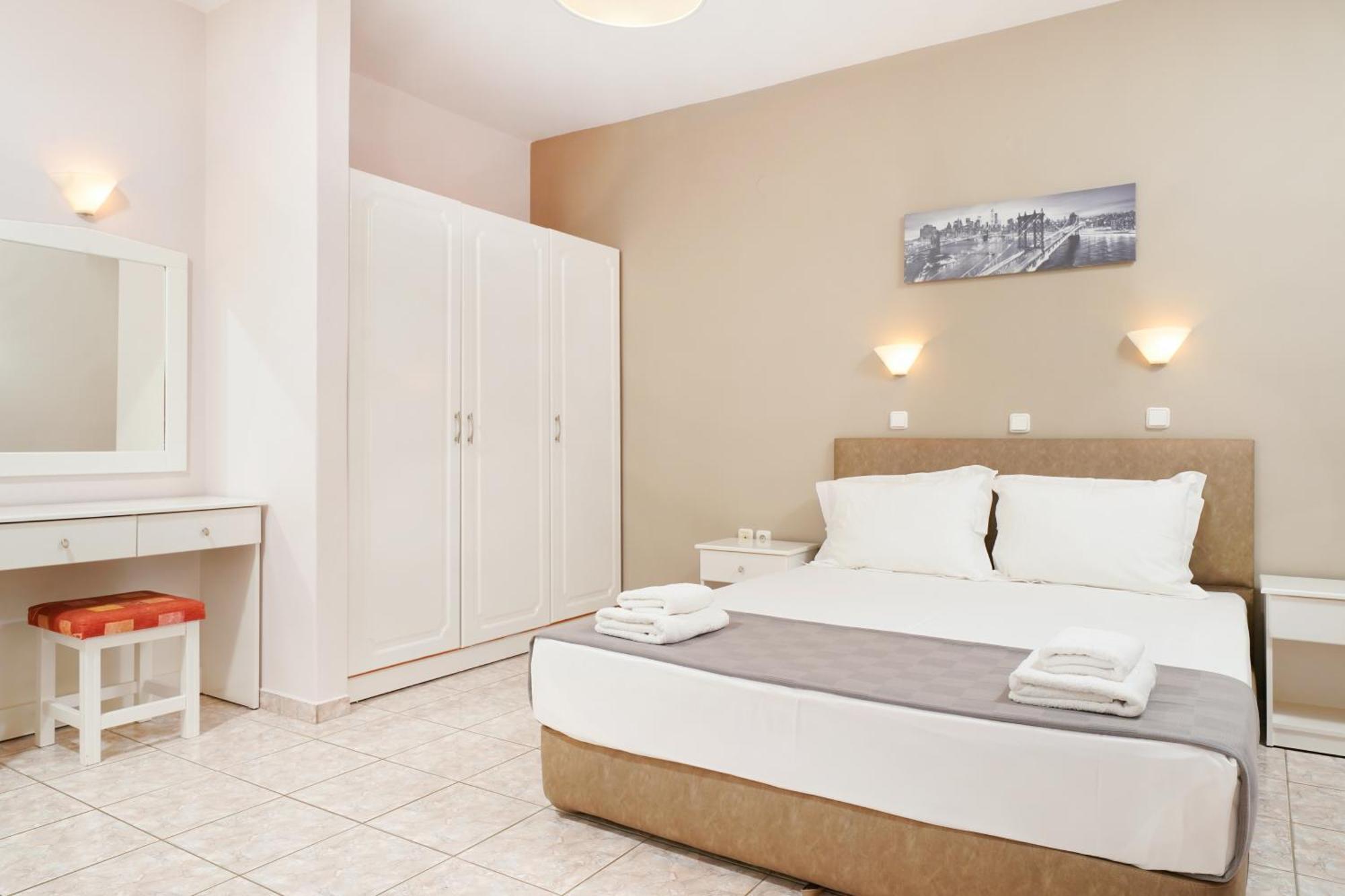 Elena Apartment *